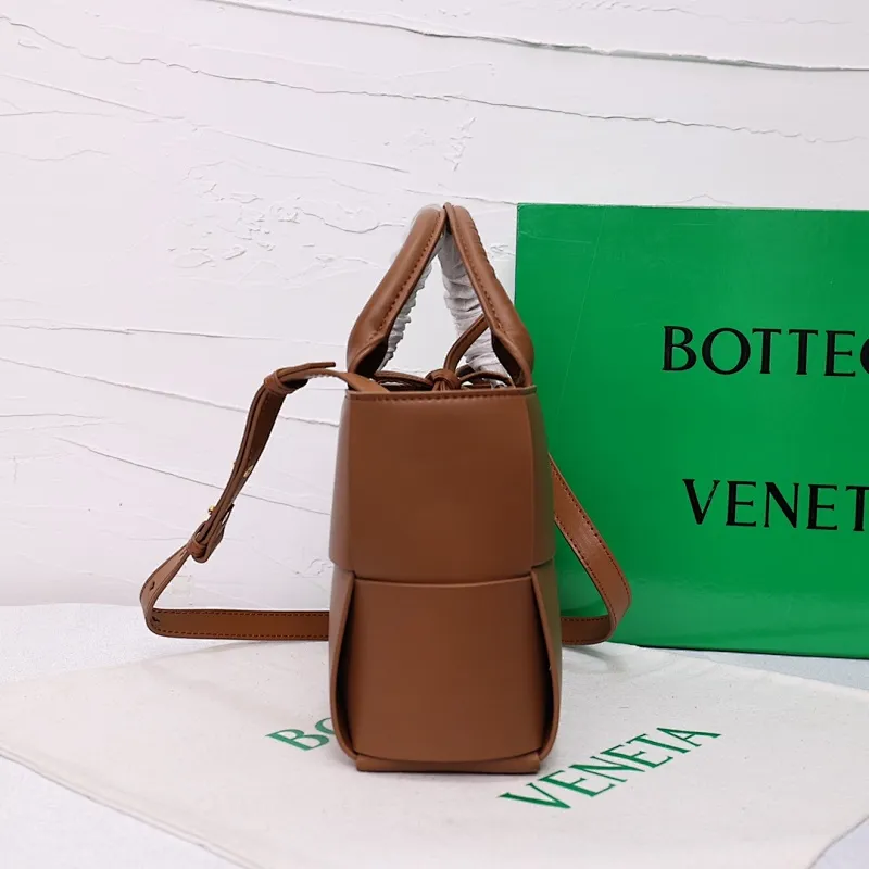 All Categories Official Website "Brand Women's Bags" Women's Bags 💙 BV 2025 Official Website New BV Crossbody Bag